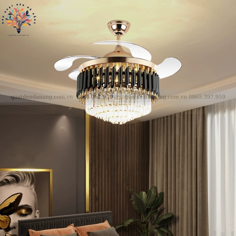 Quạt Cụp Xòe Pha Lê Vàng Đen