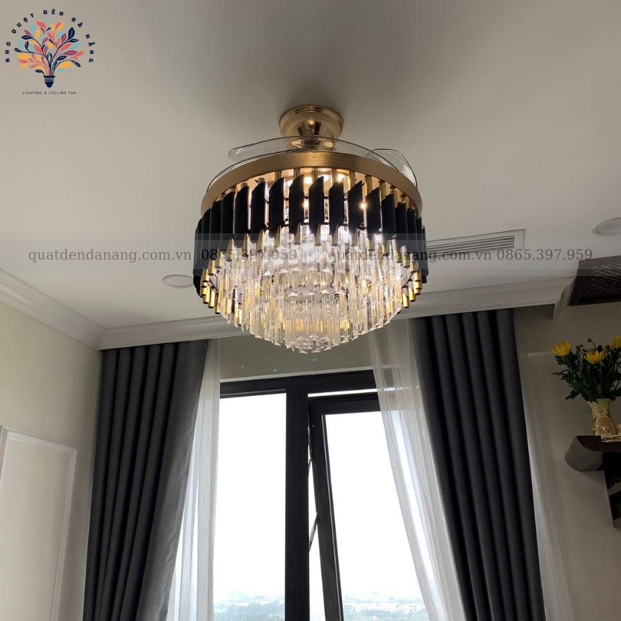 Quạt Cụp Xòe Pha Lê Vàng Đen