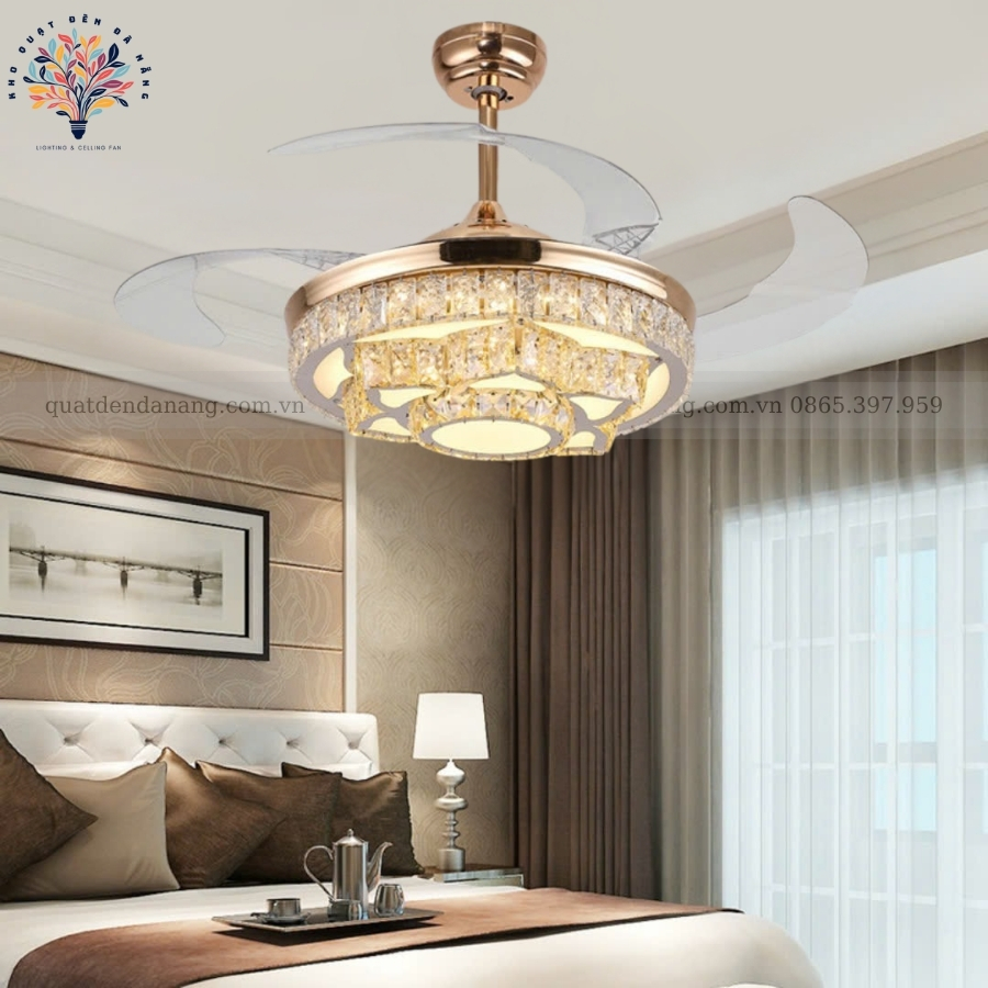 Quạt Cụp Xòe Pha Lê 000