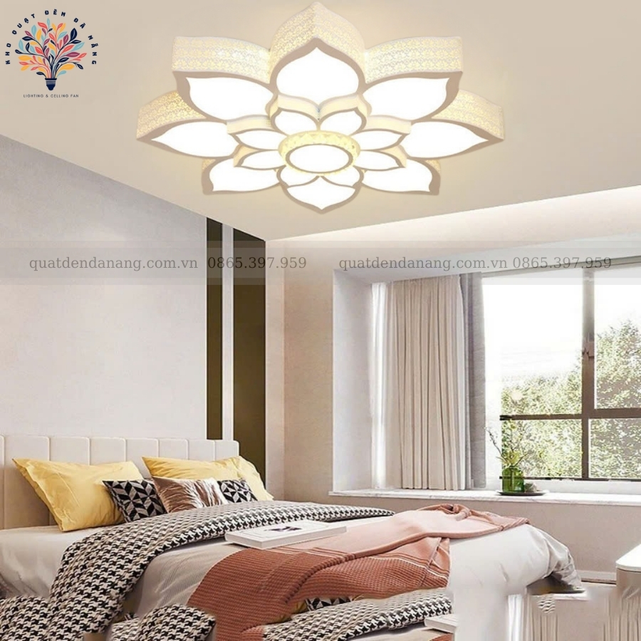 Đèn Ốp Trần Cánh Sen Hộp