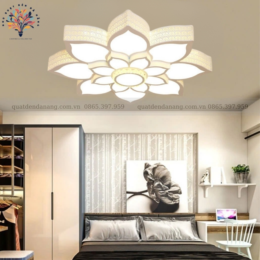 Đèn Ốp Trần Cánh Sen Hộp