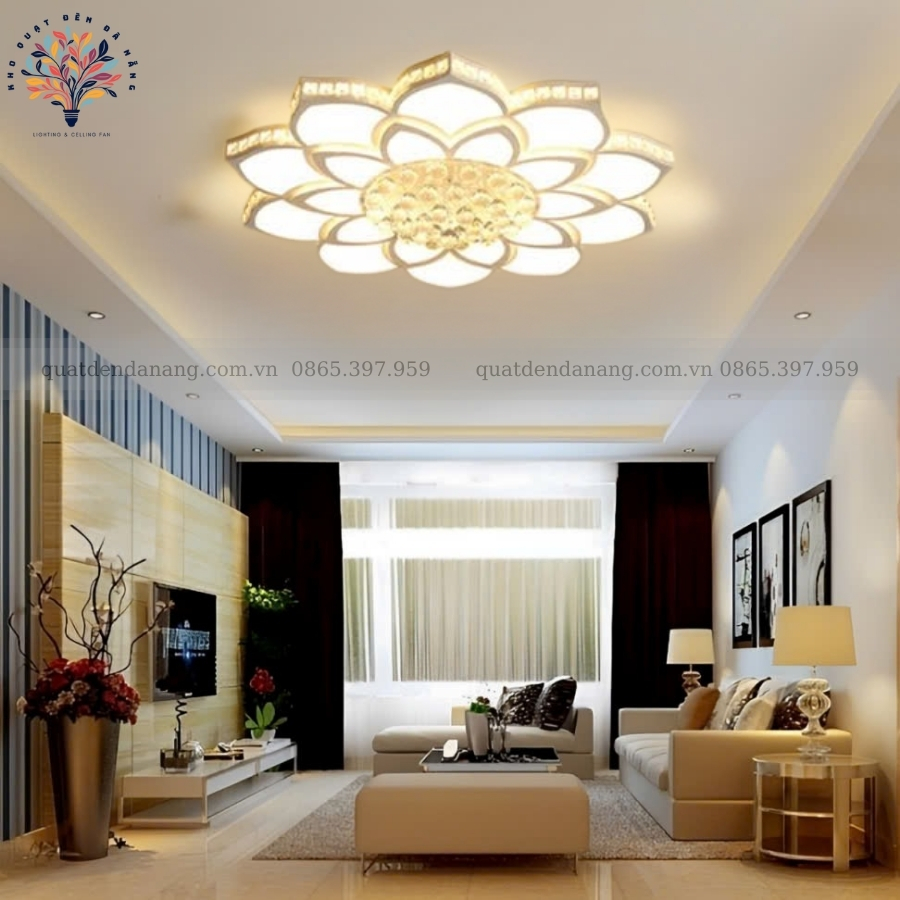 Đèn Ốp Trần Cánh Sen Hộp Pha Lê
