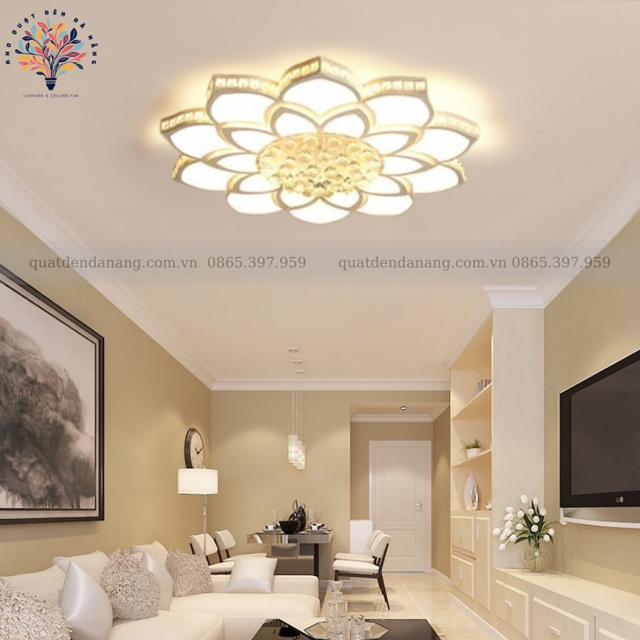 Đèn Ốp Trần Cánh Sen Hộp Pha Lê