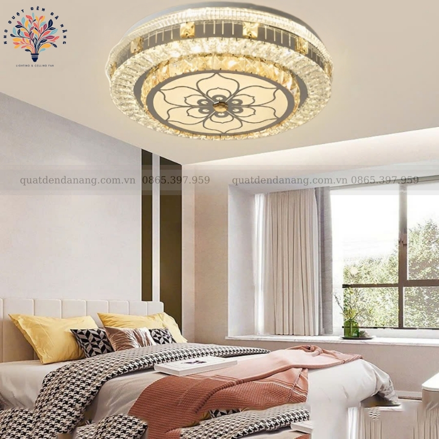 Đèn Ốp Trần Pha Lê 702