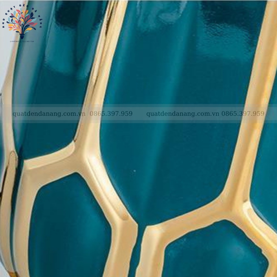 Đèn Bàn Gốm 657