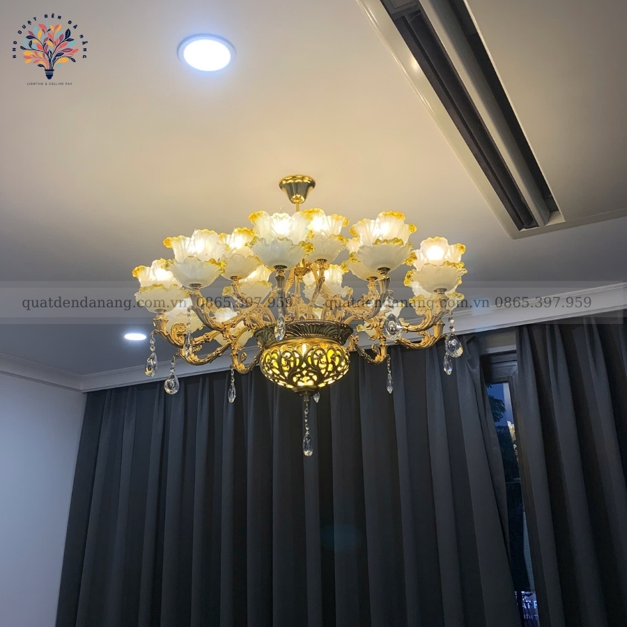 Đèn Chùm Tân Cổ Điển 228